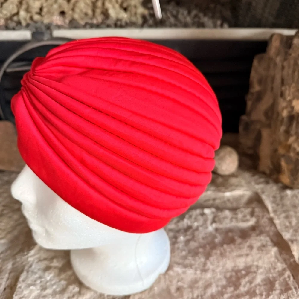 Source Unknown Vibrant Red Women's turban cap - Picture 4 of 6